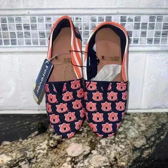 Forever collectables Shoes - Auburn Tigers Woman’s Shoes, Size S, Blue and Orange (5-6)